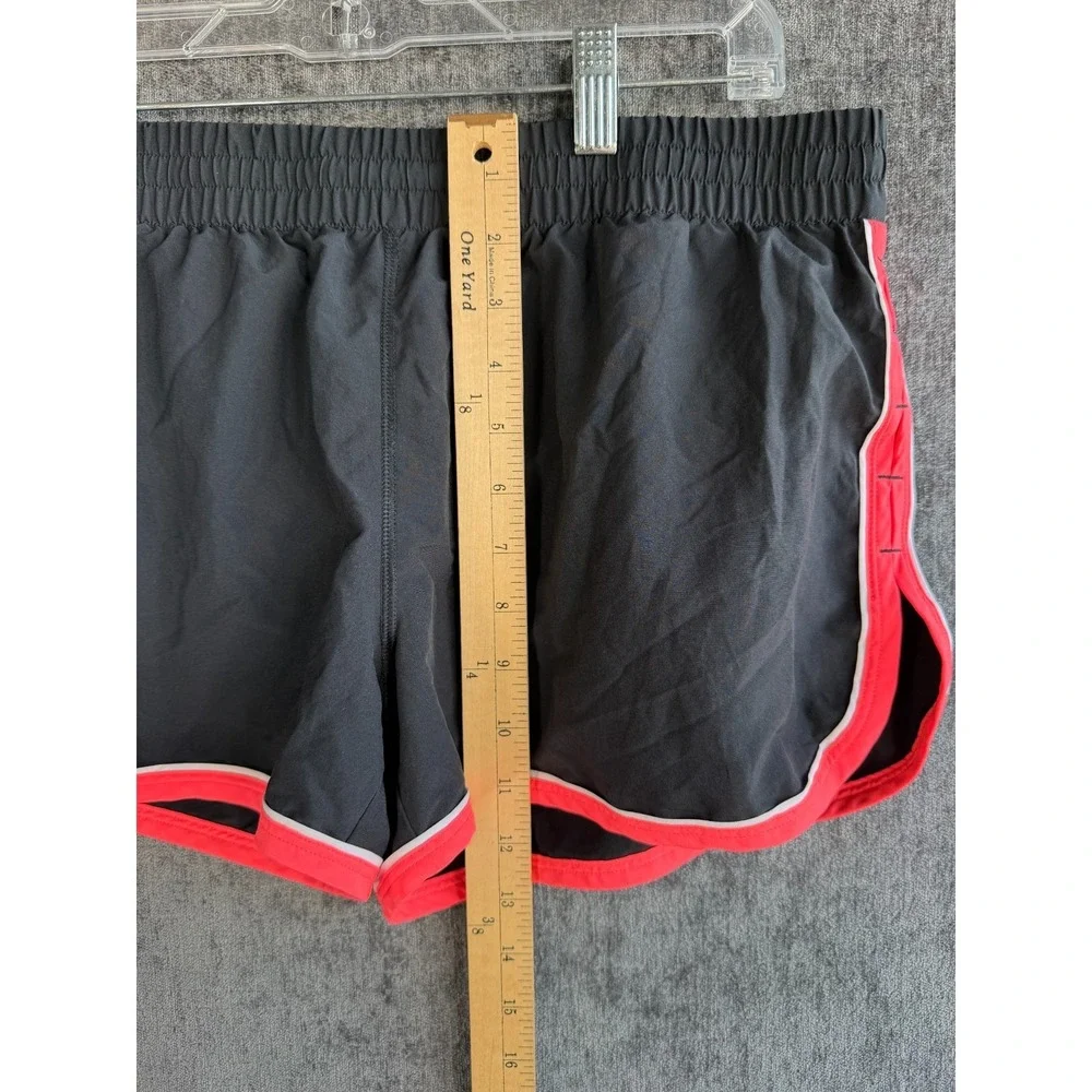 Under Armour Shorts Womens Medium M Black Pink‎ Fly By HeatGear Running Athletic
